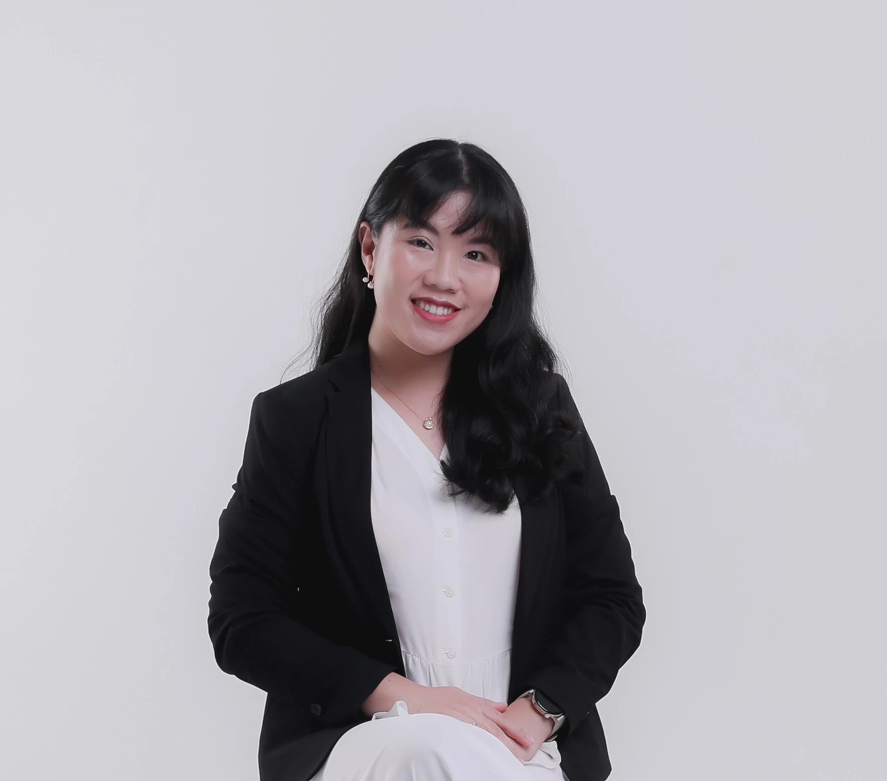 drg. Julia Dharmawan